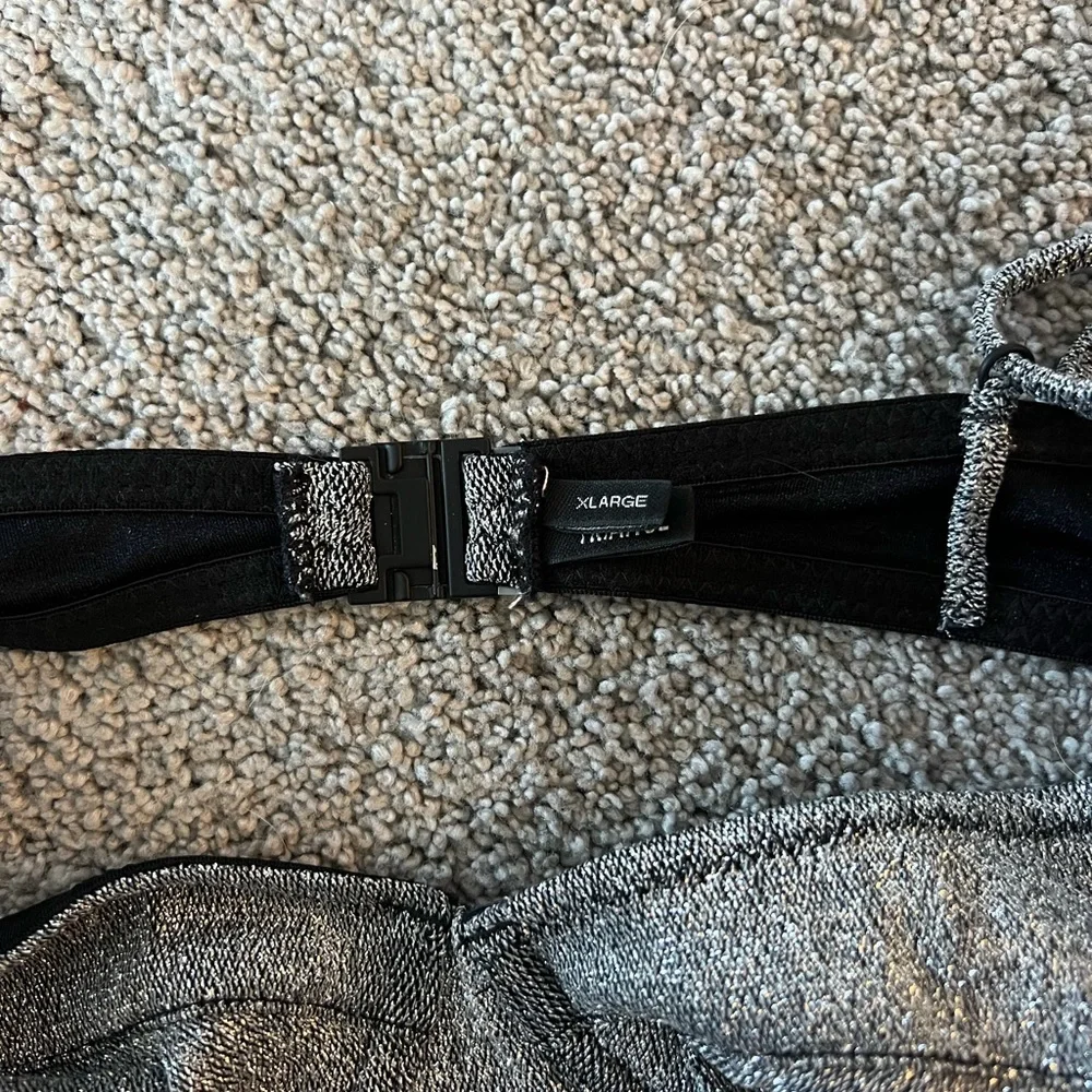 Triangl Silver Bikini Set - Picture 5 of 5